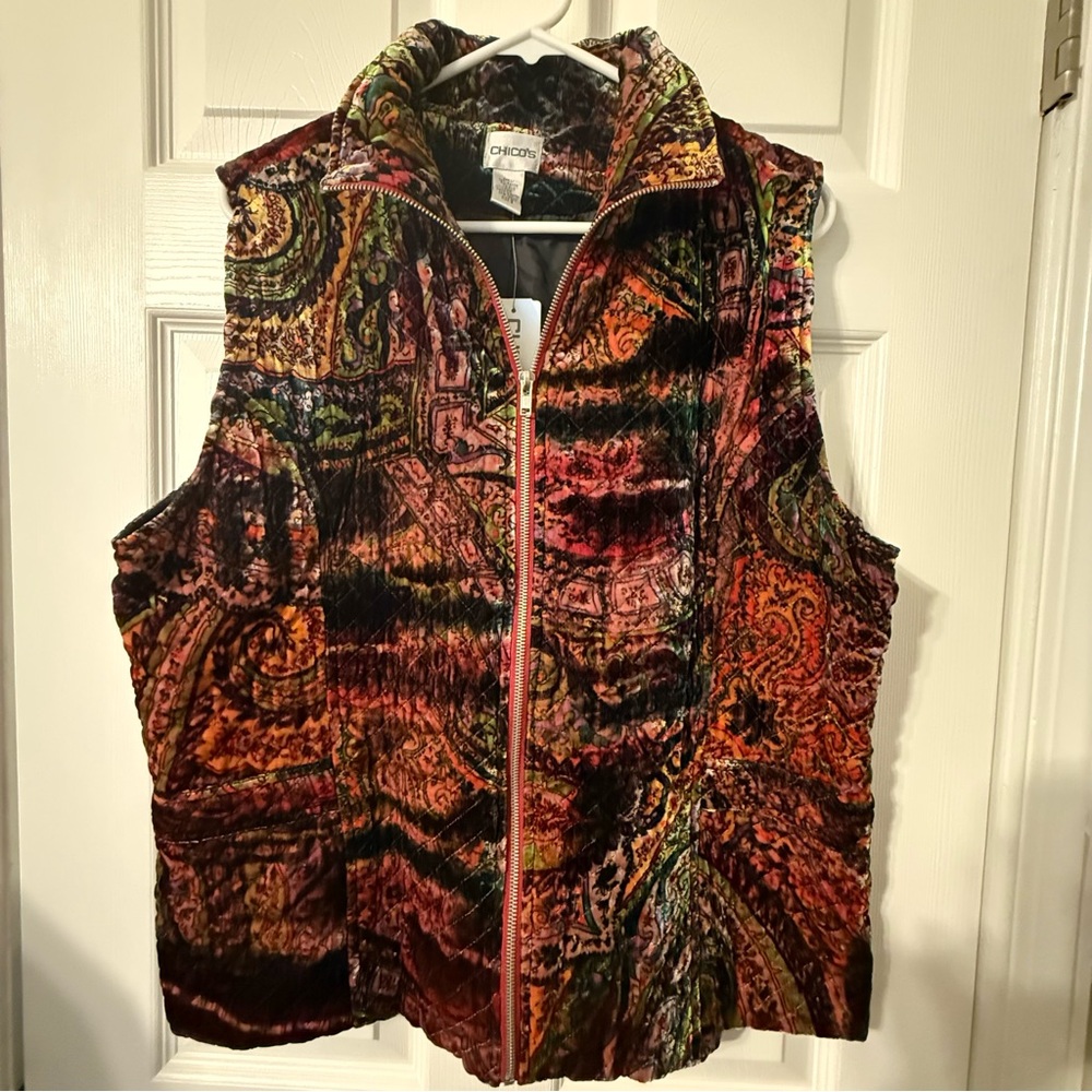 Chico’s Size 3 Velvet Paisley Abstract Print Silk Vest Artsy Unique